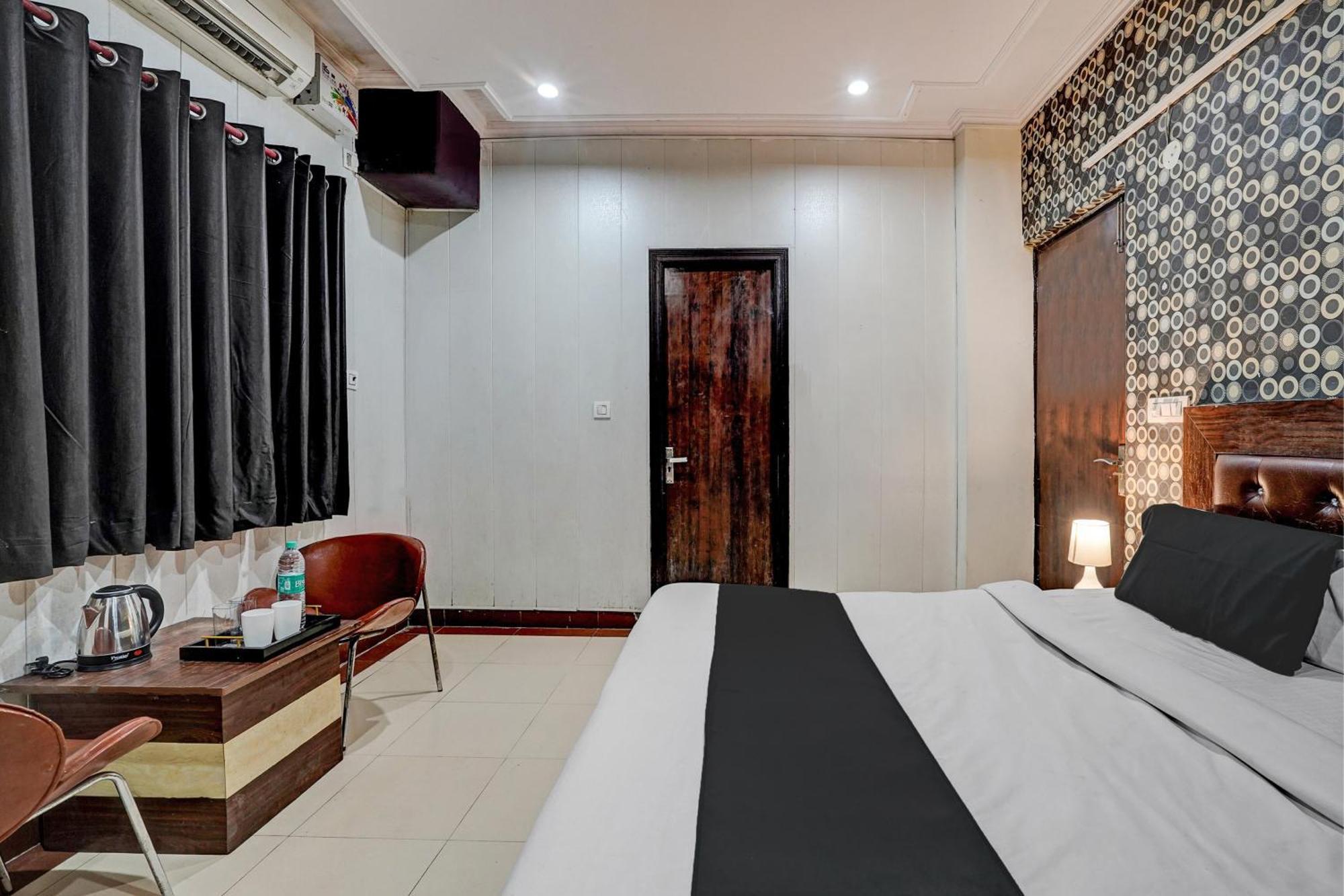 Super Hotel O Bg Hotel Faridabad Exterior foto
